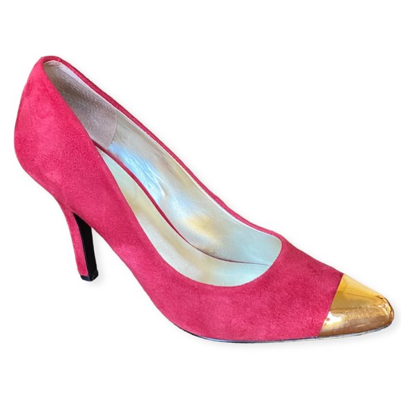 Nine West 6M Red Suede with Gold Toe Cap Pump - Picture 1 of 15